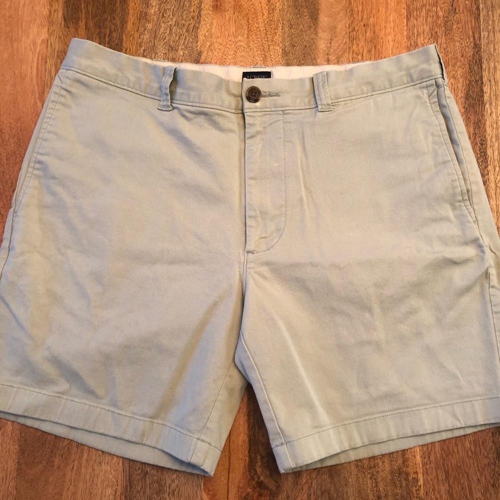 J.Crew Factory 7in Shorts (34)